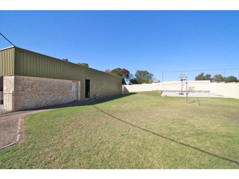 19 Foster Street, Naracoorte SA 5271