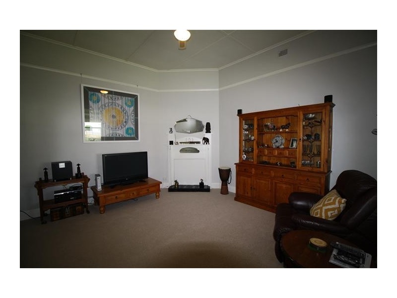 11 Freeling Street, Naracoorte SA 5271