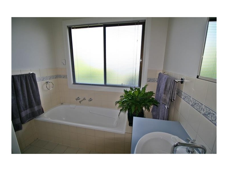 11 Freeling Street, Naracoorte SA 5271