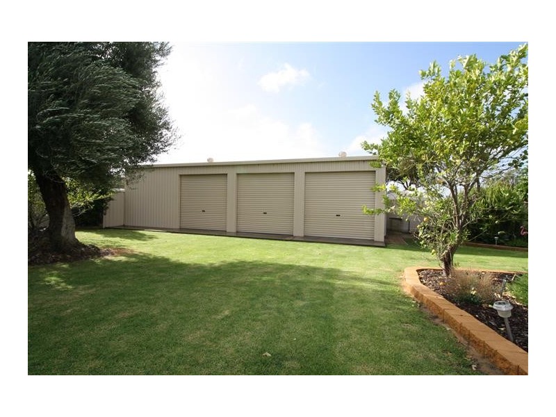 11 Freeling Street, Naracoorte SA 5271