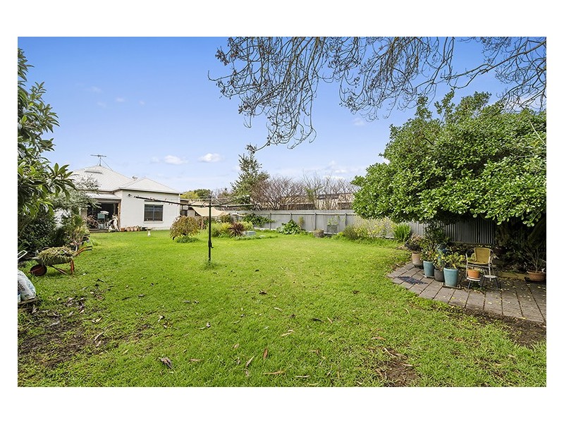 10 Randall Street, Tantanoola SA 5280