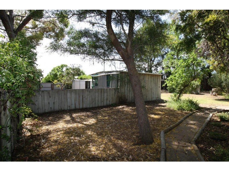 33 Caves Road, Naracoorte SA 5271