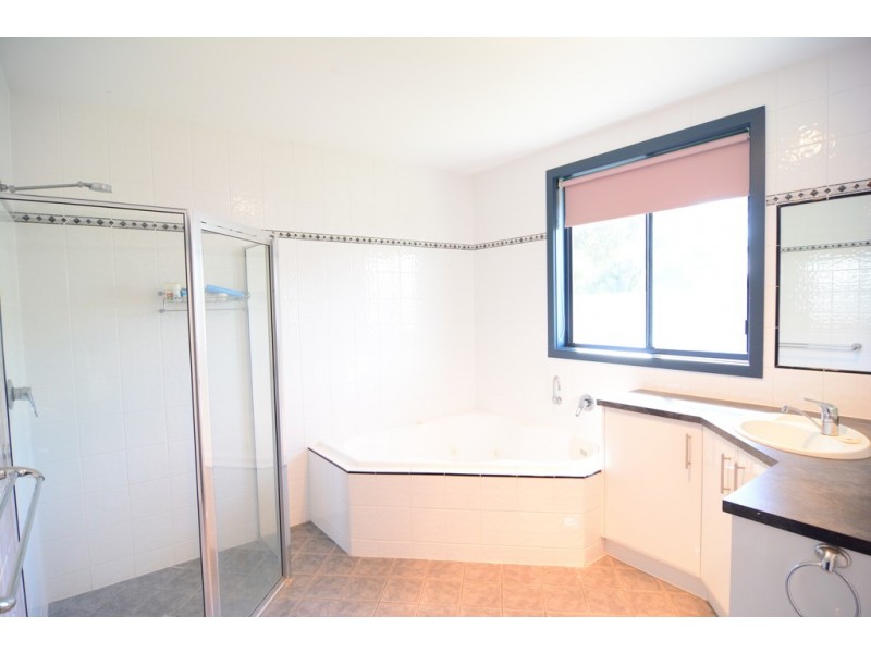 25 Thompson Road, Robe SA 5276