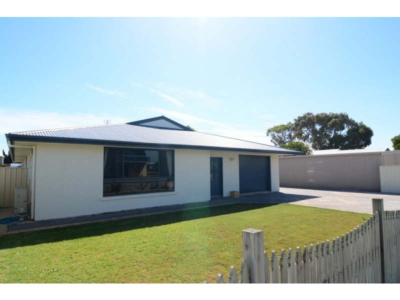 25 Thompson Road, Robe SA 5276