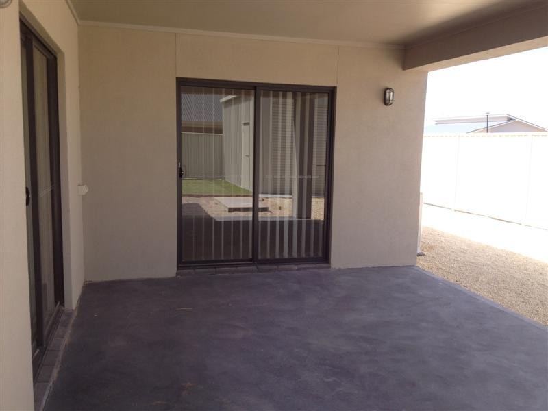 8 Alexander Tolmer Way, Robe SA 5276