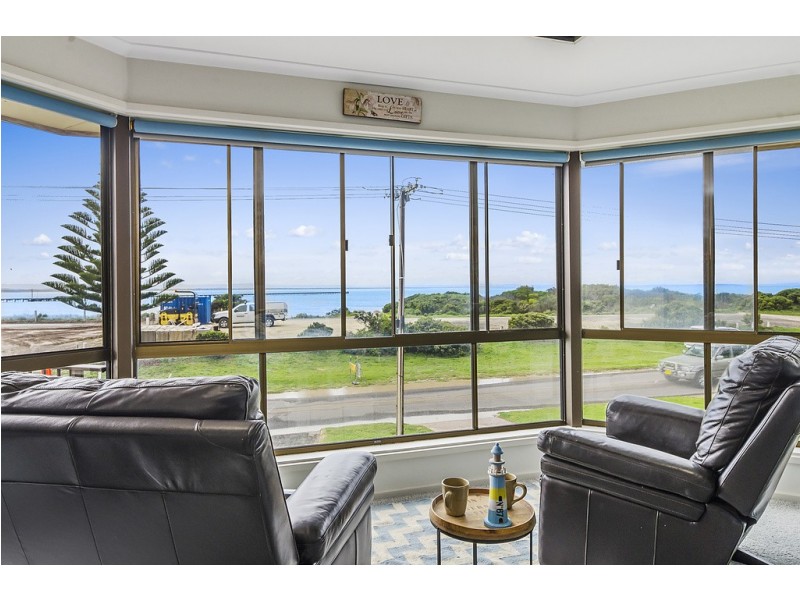 28 Beach Road, Beachport SA 5280