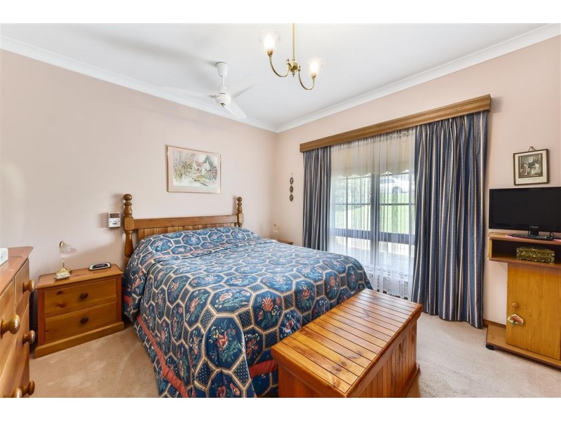 47 Memorial Drive, Naracoorte SA 5271