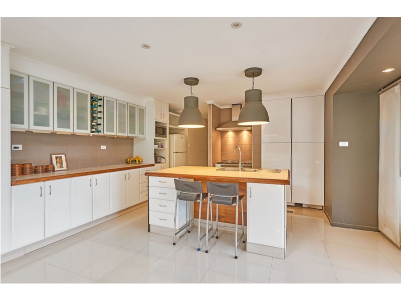54 Narooma Drive, Ocean Shores NSW 2483