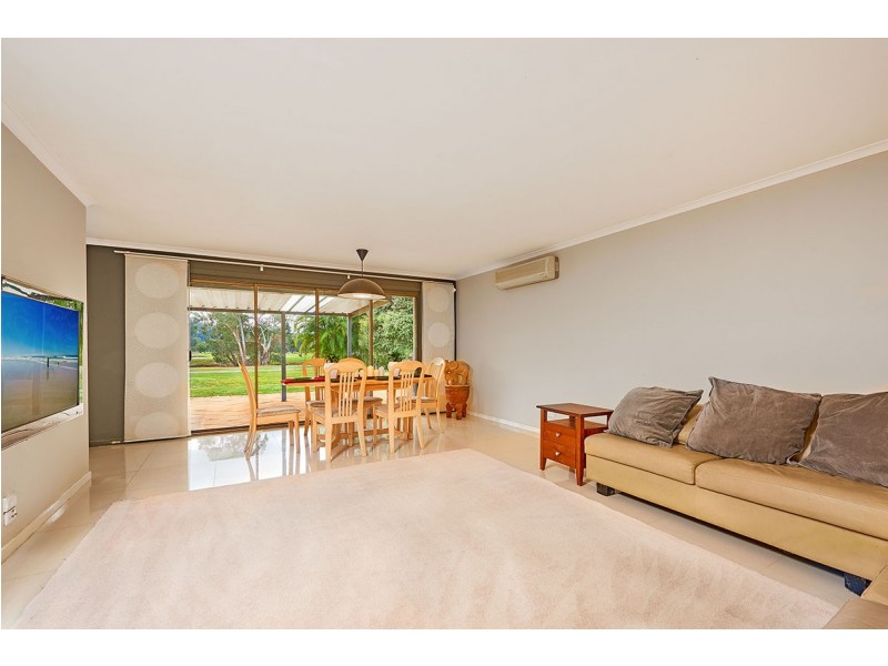 54 Narooma Drive, Ocean Shores NSW 2483