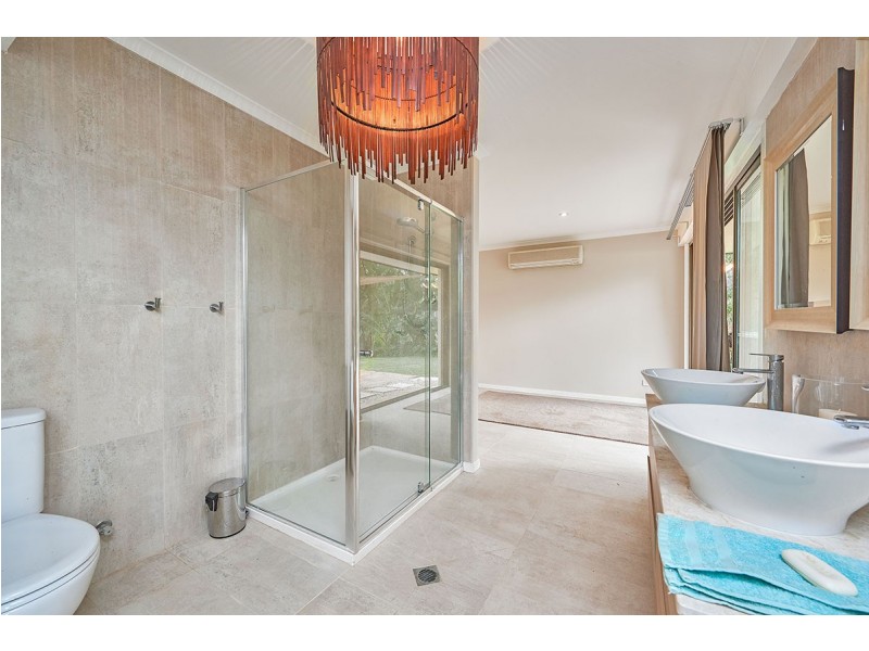54 Narooma Drive, Ocean Shores NSW 2483