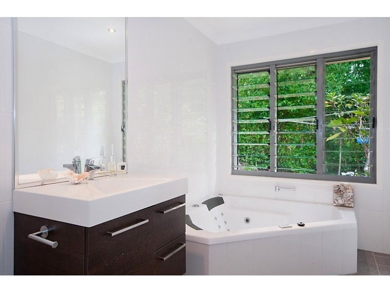 7 Tinderbox Road, Bangalow NSW 2479