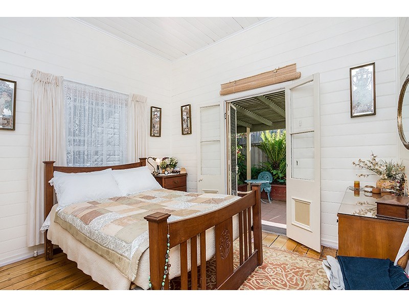 86 BYRON STREET, Bangalow NSW 2479