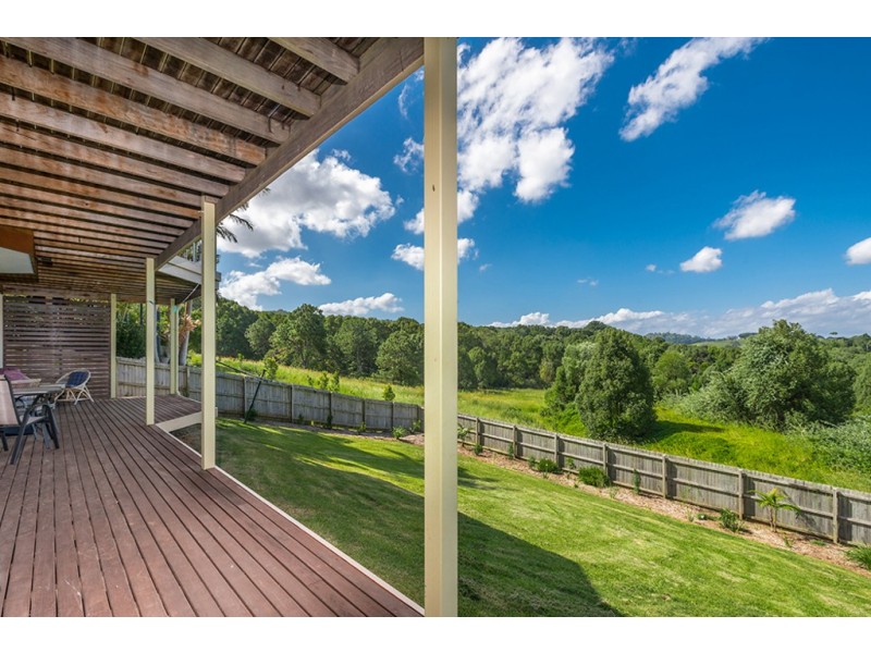 1 Corlis Crescent, Bangalow NSW 2479