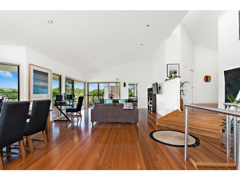 1 Corlis Crescent, Bangalow NSW 2479