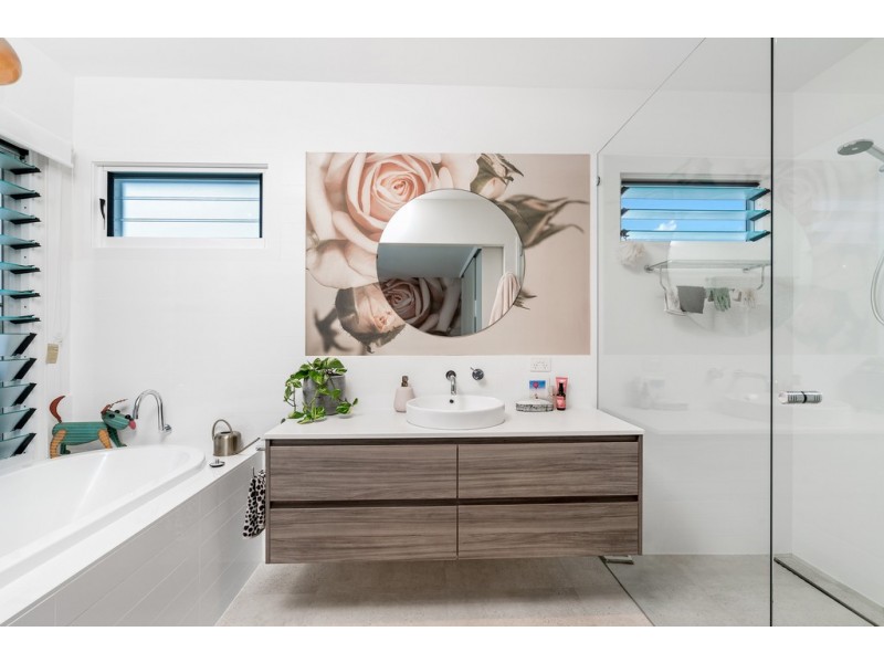 9 Meadows Close, Bangalow NSW 2479