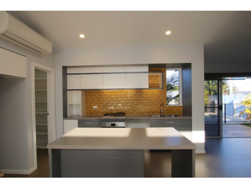 27 PARROT TREE PLACE, Bangalow NSW 2479