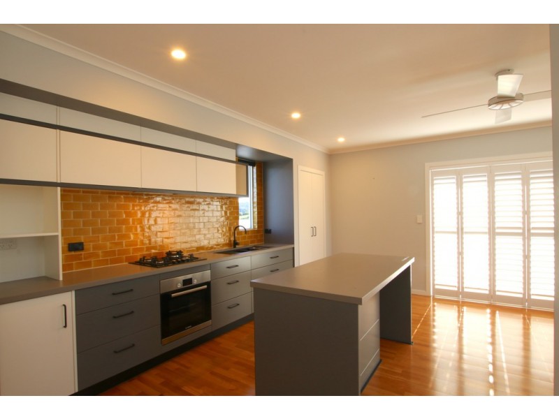 27 PARROT TREE PLACE, Bangalow NSW 2479