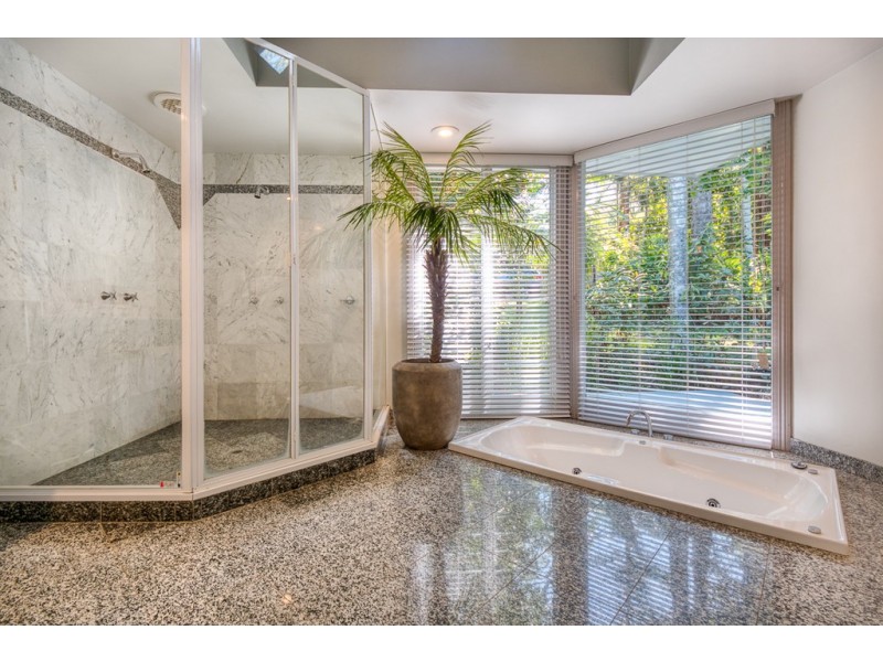 4 MACADAMIA LANE, Federal NSW 2480