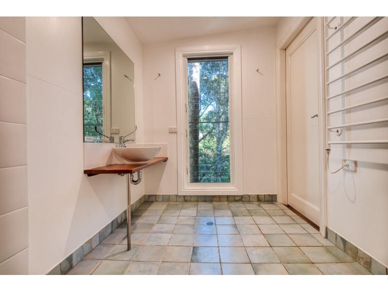 4 MACADAMIA LANE, Federal NSW 2480