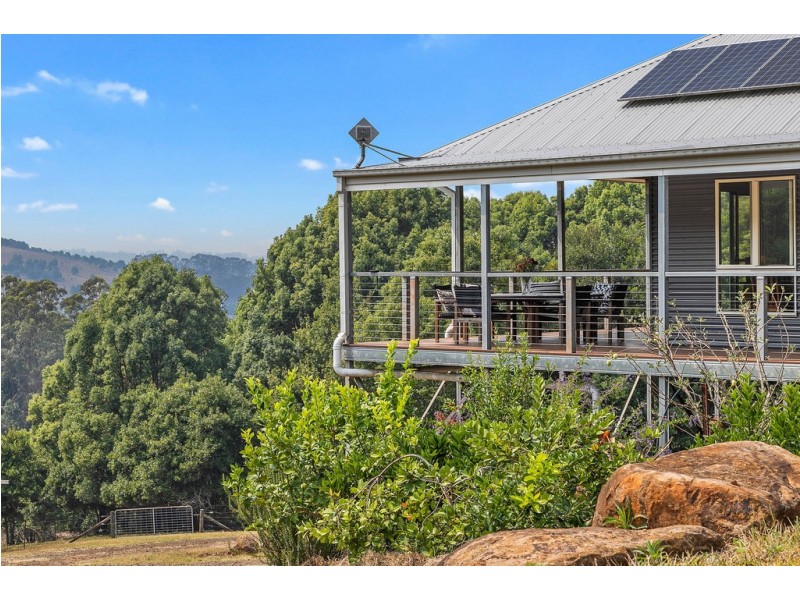 111 Taylors Road, Eureka NSW 2480