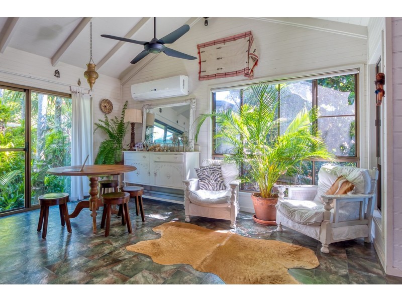 17B Rifle Range Road, Bangalow NSW 2479