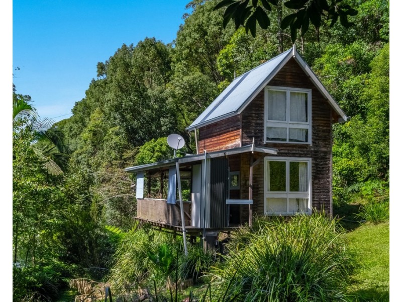 2 Tickles Road, Upper Coopers Creek NSW 2482