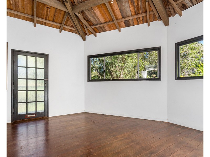 1 COACHWOOD COURT, Federal NSW 2480