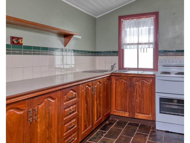 8 JARVIS STREET, Clunes NSW 2480