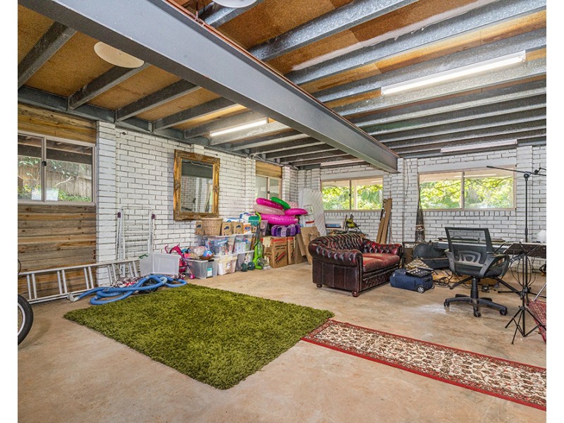 9 Rosewood Avenue, Bangalow NSW 2479