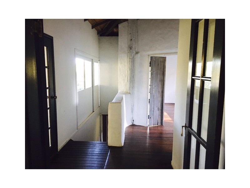 1 Coachwood  Court, Federal NSW 2480