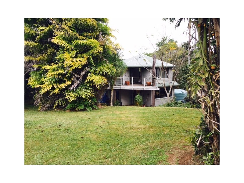 1 Coachwood  Court, Federal NSW 2480