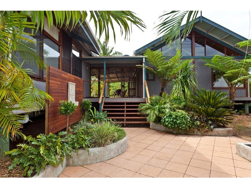 90 Lizray Rd, Federal NSW 2480