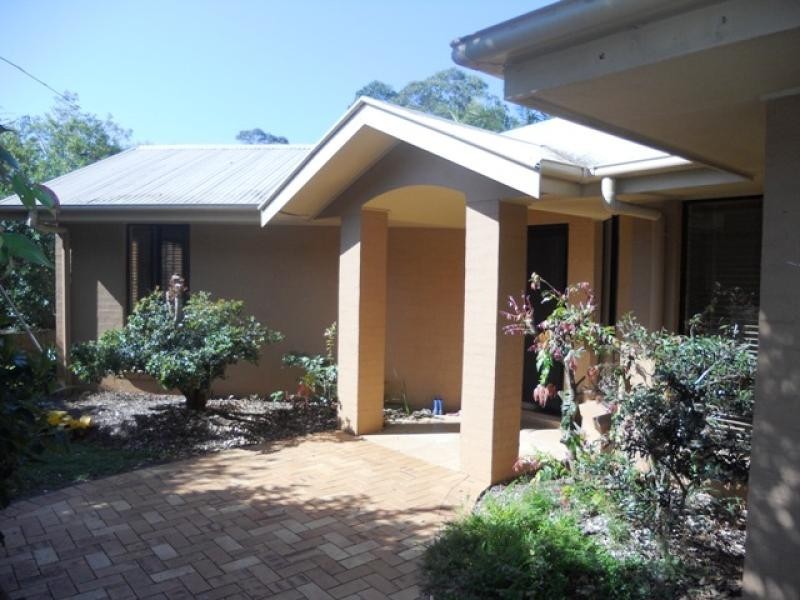 9 Parrot Tree Place, Bangalow NSW 2479