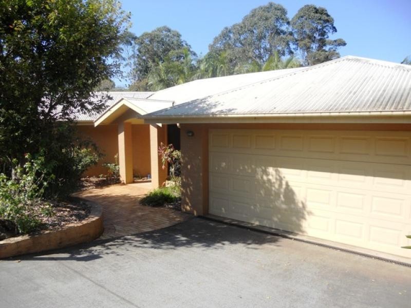 9 Parrot Tree Place, Bangalow NSW 2479