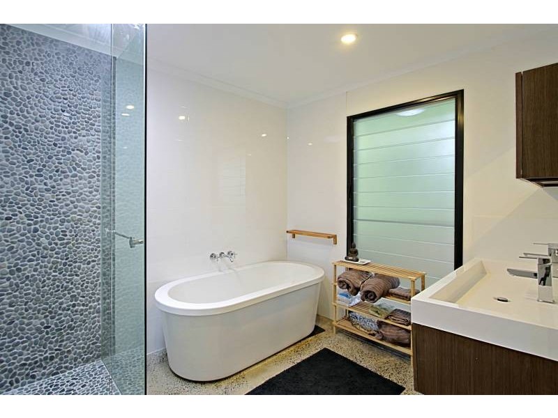 12 Raftons Road, Bangalow NSW 2479