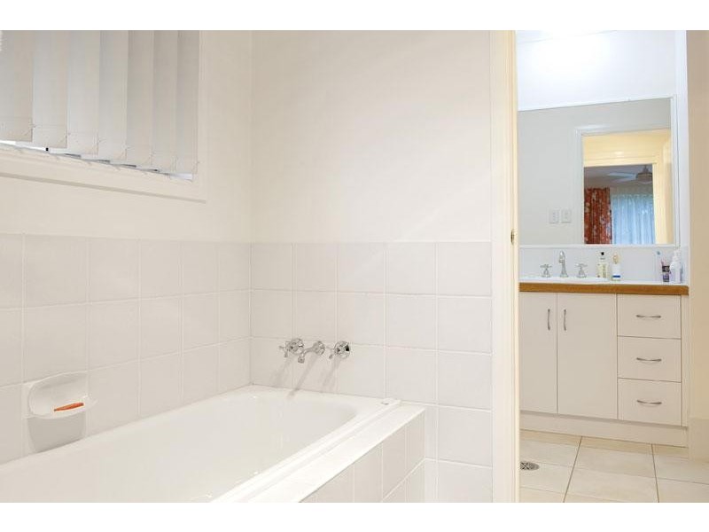 25 Tristania Street, Bangalow NSW 2479