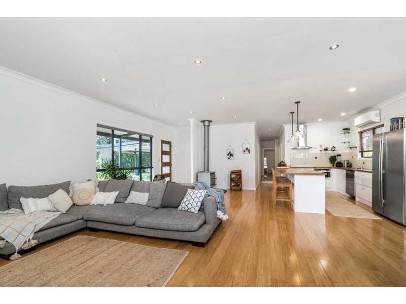 6 Remnant Drive, Clunes NSW 2480