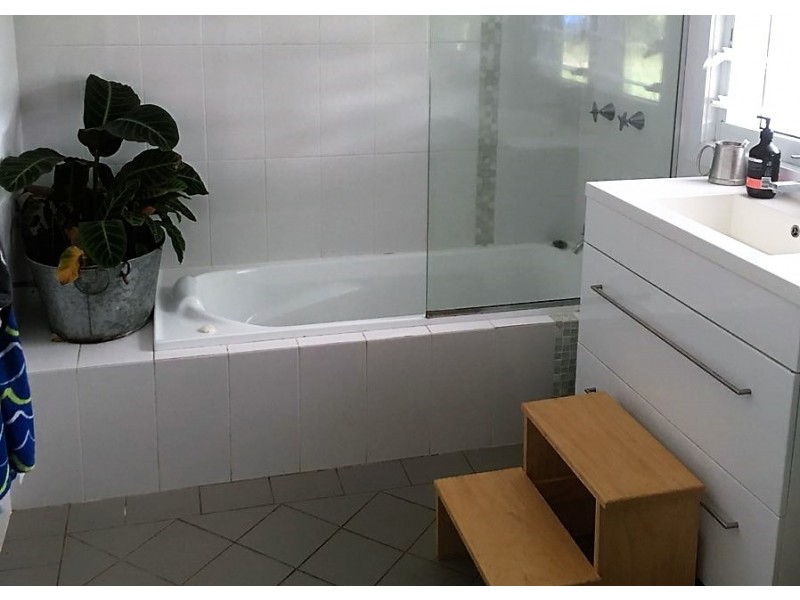 27 Roses Road, Federal NSW 2480