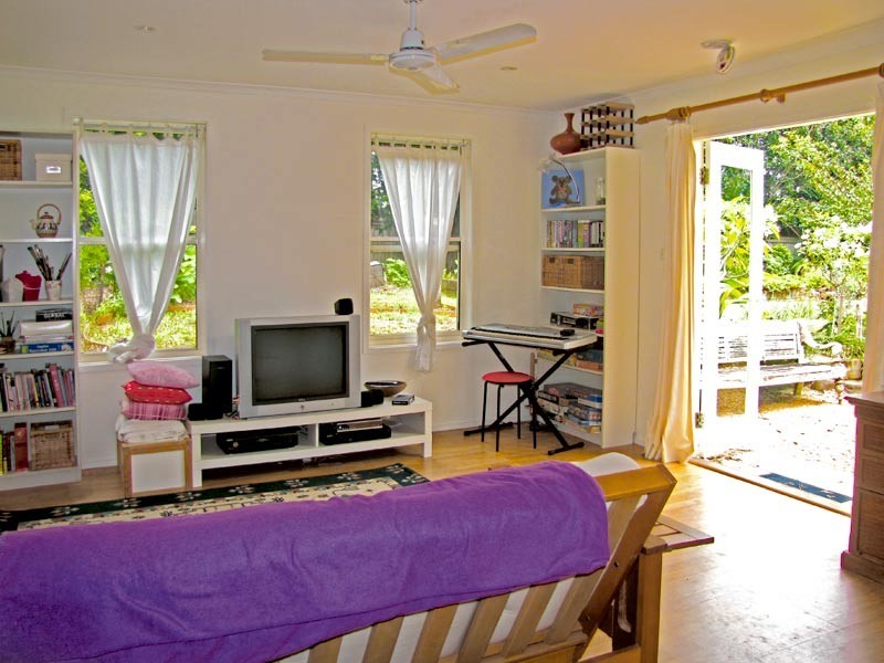 17 Blackwood Crescent, Bangalow NSW 2479