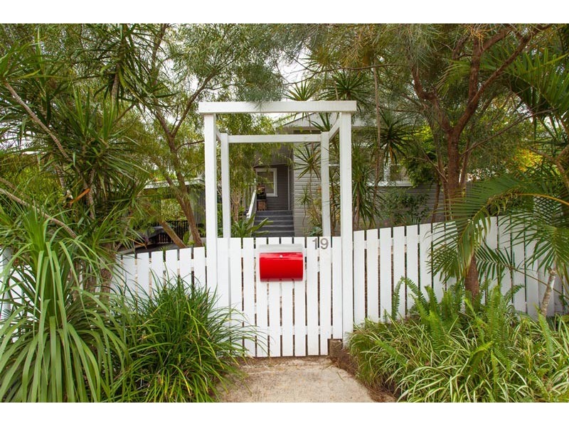 19 Leslie Street, Bangalow NSW 2479