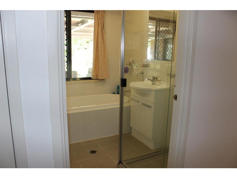 5 Leslie Street, Bangalow NSW 2479