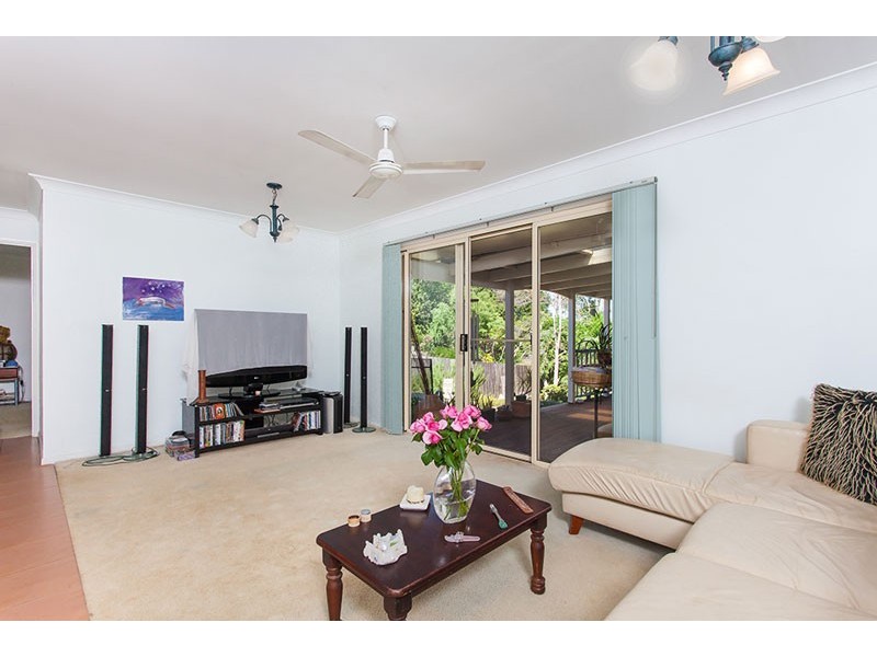 12 Rankin Drive, Bangalow NSW 2479