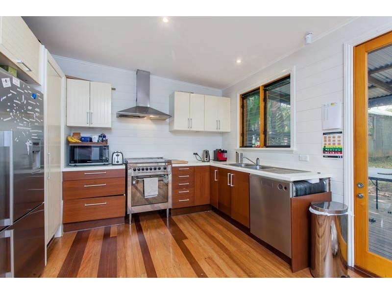 8 George Street, Bangalow NSW 2479