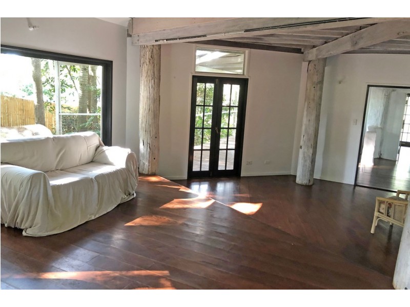 1 Coachwood Court, Federal NSW 2480