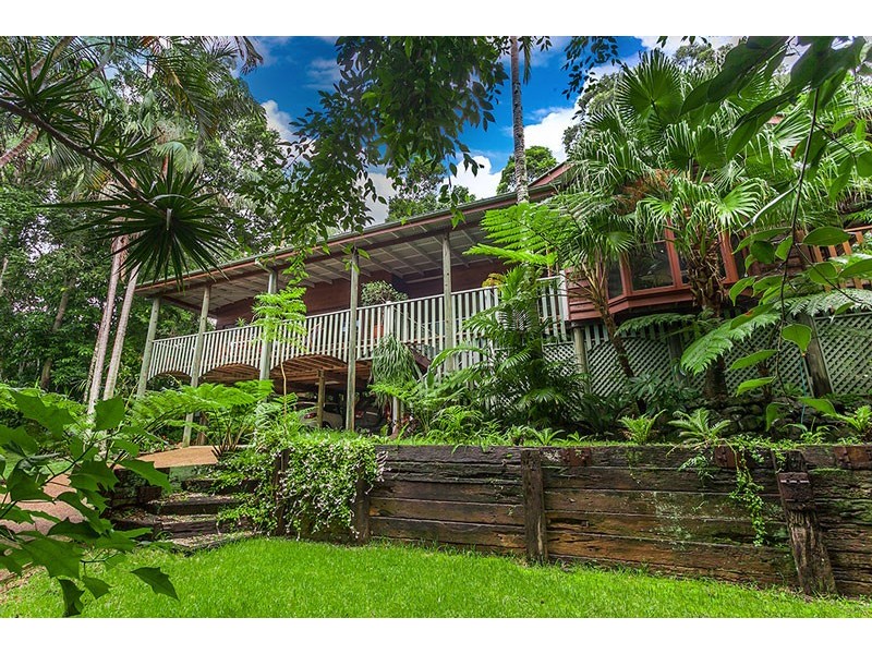 16 Palm Tree Crescent, Bangalow NSW 2479
