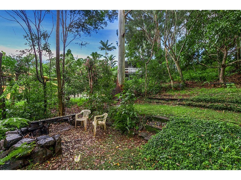 16 Palm Tree Crescent, Bangalow NSW 2479