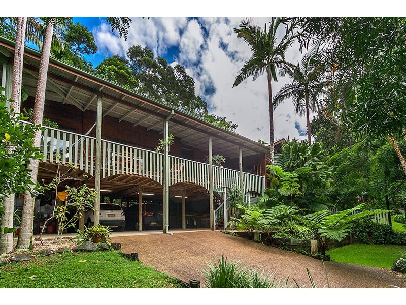 16 Palm Tree Crescent, Bangalow NSW 2479
