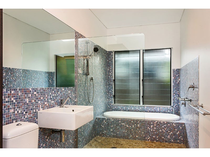 2 Wattle Place, Bangalow NSW 2479