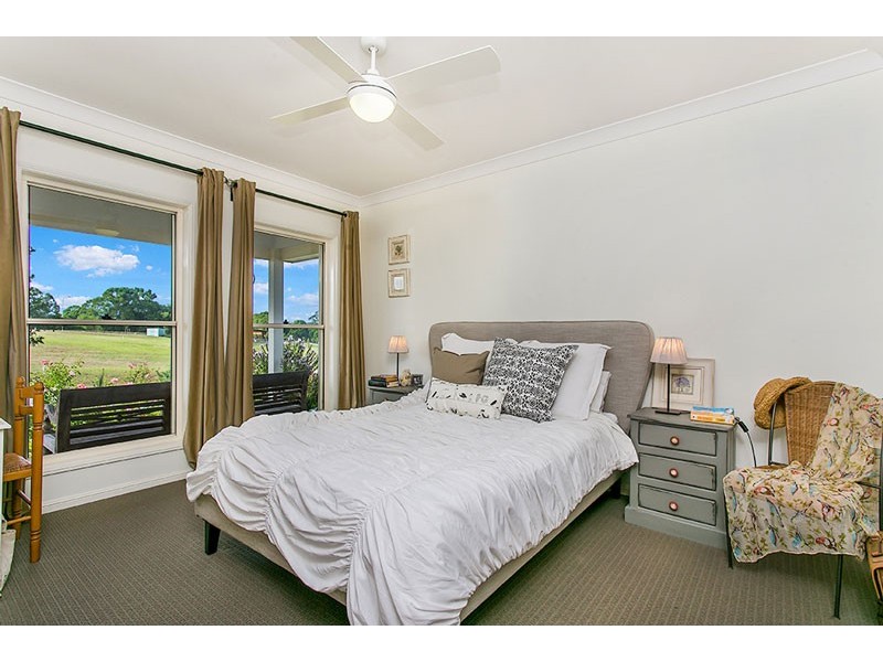 34 Parrot Tree Place, Bangalow NSW 2479