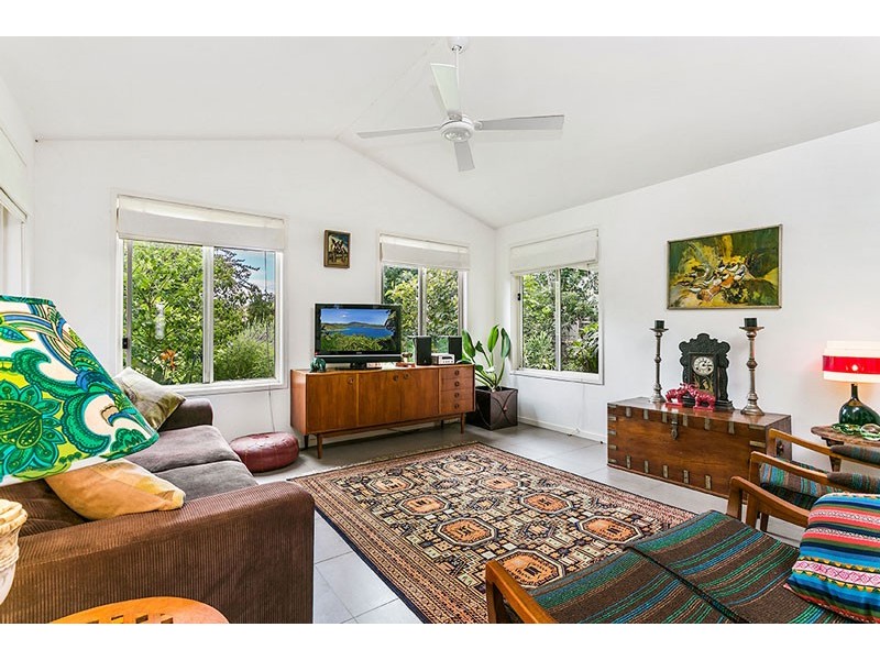 17 Blackwood Crescent, Bangalow NSW 2479